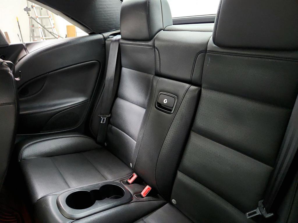 Used 2013 Volkswagen Eos w/ Sport Package image 22