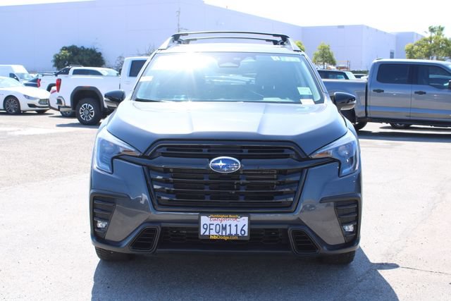 Used 2023 Subaru Ascent Onyx Edition AWD/4WD image 2
