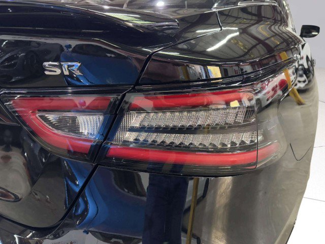 Used 2022 Nissan Maxima SR w/ Sport Mat Group image 13