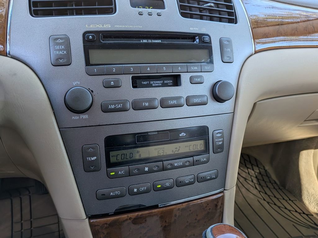 Used 2005 Lexus ES 330 image 9