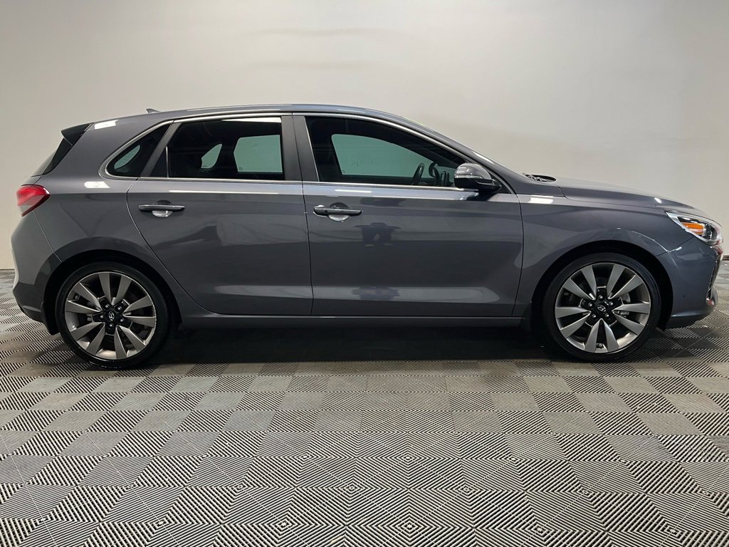 Used 2018 Hyundai Elantra GT Sport image 4