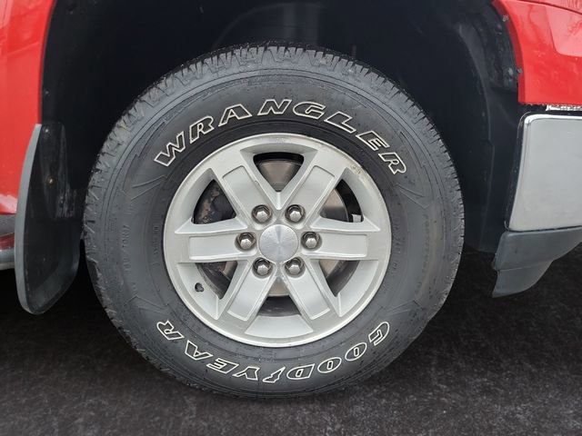 Used 2013 GMC Sierra 1500 SLE w/ SLE Preferred Package image 23