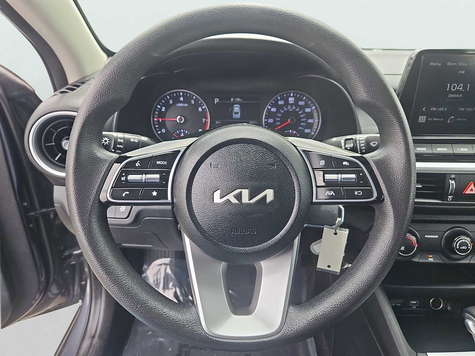 Used 2023 Kia Forte LXS w/ LXS Technology Package FWD image 22
