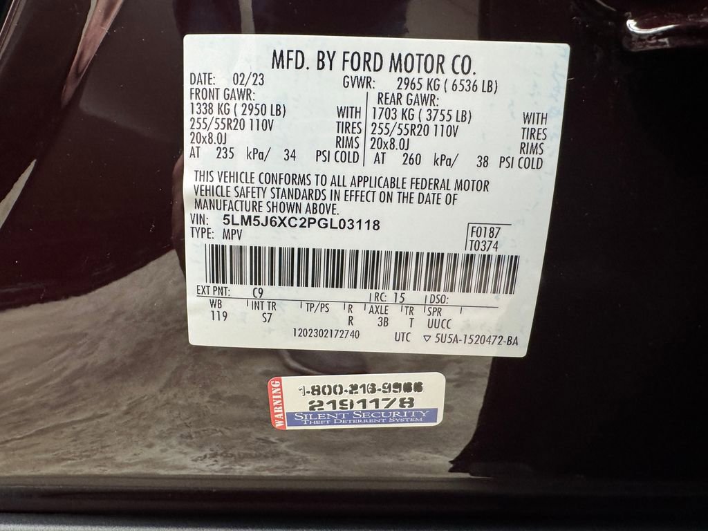 Used 2023 Lincoln Aviator AWD w/ Premium Package image 31