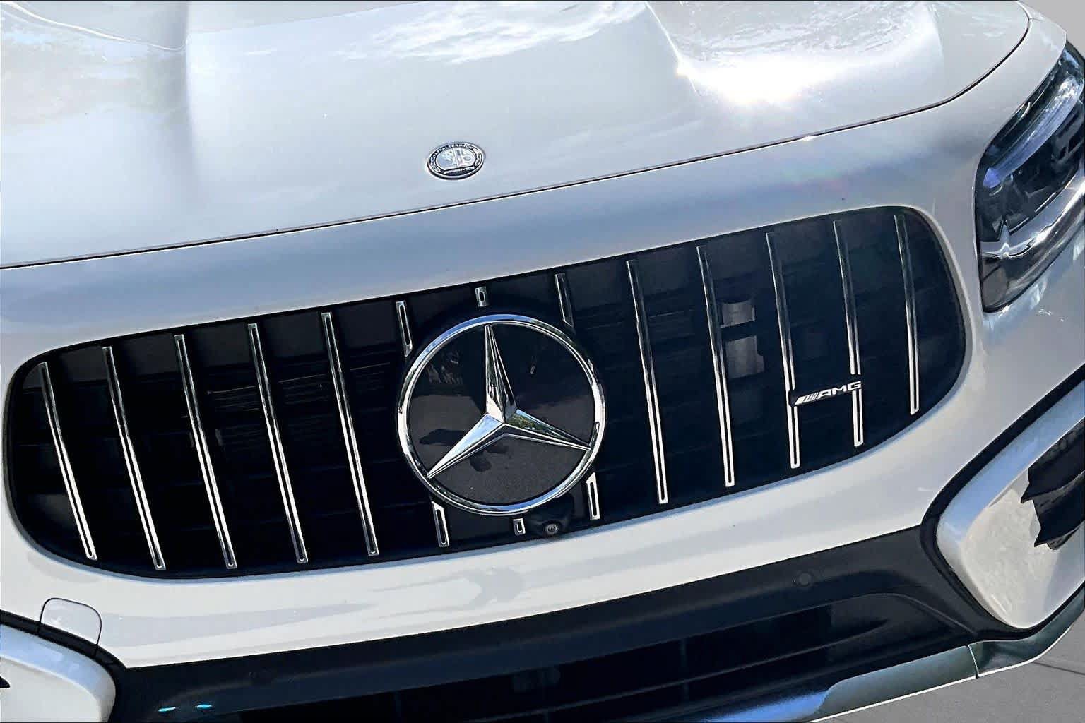 Used 2025 Mercedes-Benz GLB 35 AMG 4MATIC image 30