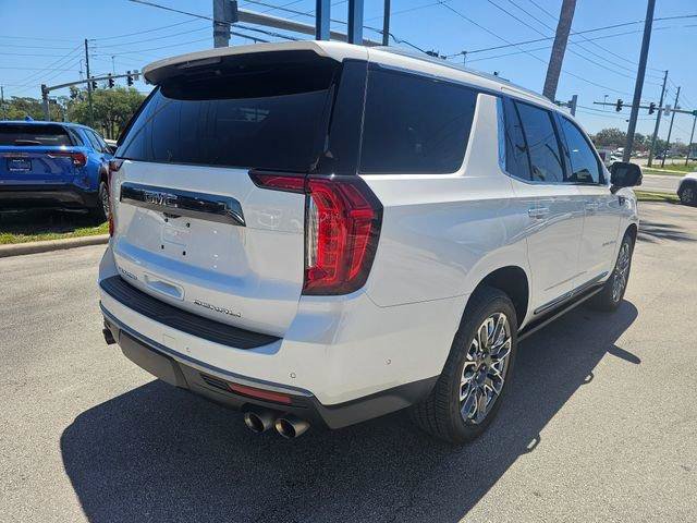 Used 2023 GMC Yukon Denali Ultimate AWD/4WD image 5