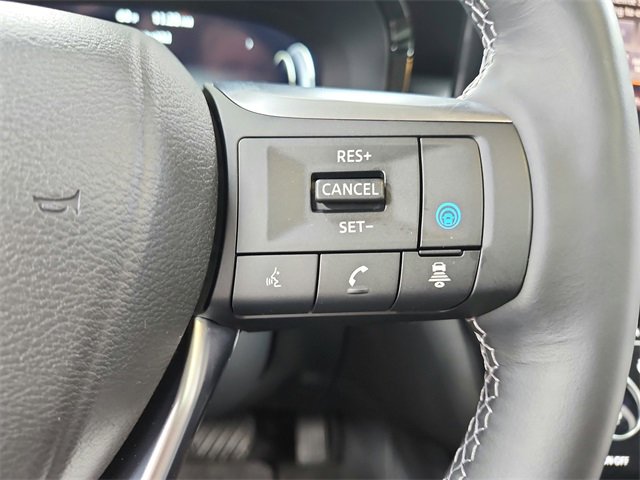 Used 2025 INFINITI QX60 Sensory image 25