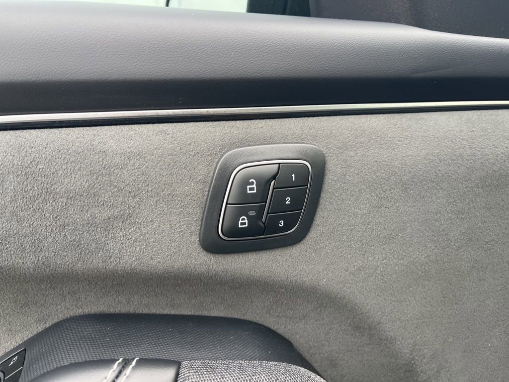 Used 2024 Ford Mustang Mach-E GT image 33