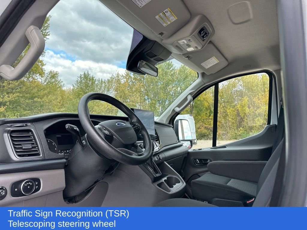 Used 2023 Ford Transit 350 XLT image 24