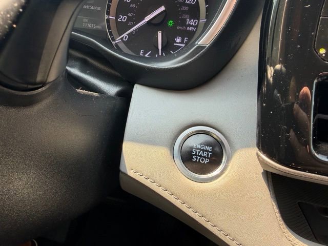 Used 2020 Toyota Highlander Limited image 39