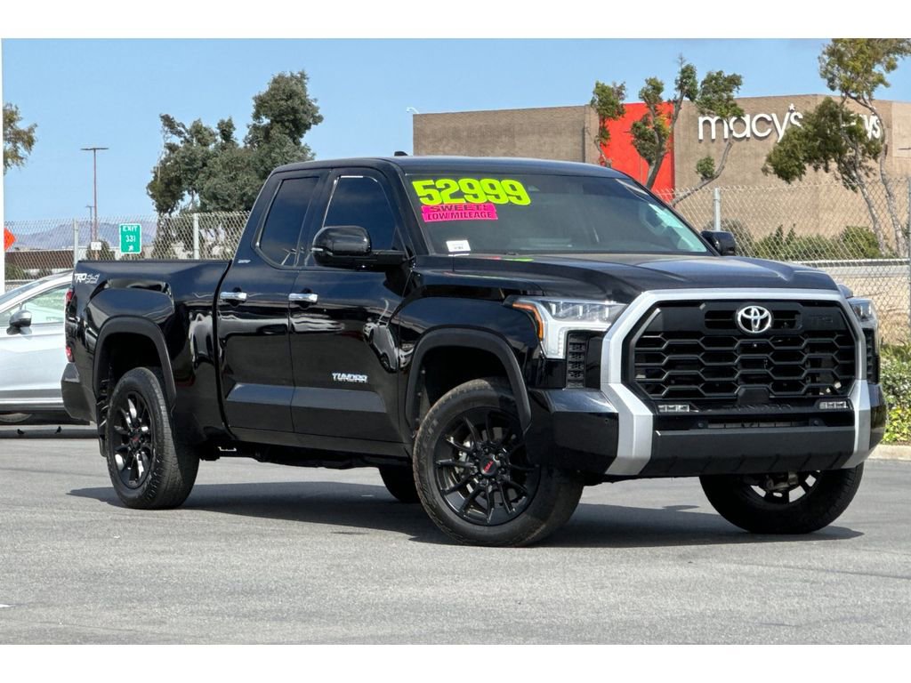 Used 2023 Toyota Tundra Limited image 2
