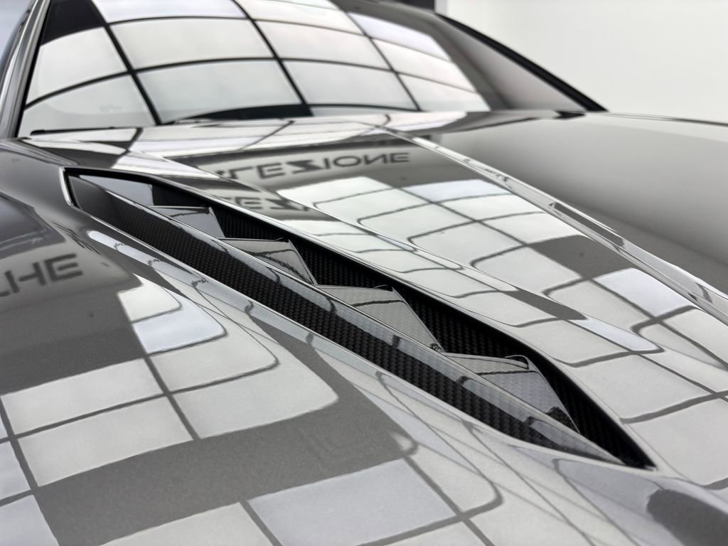 Used 2023 Lamborghini Urus Performante image 6