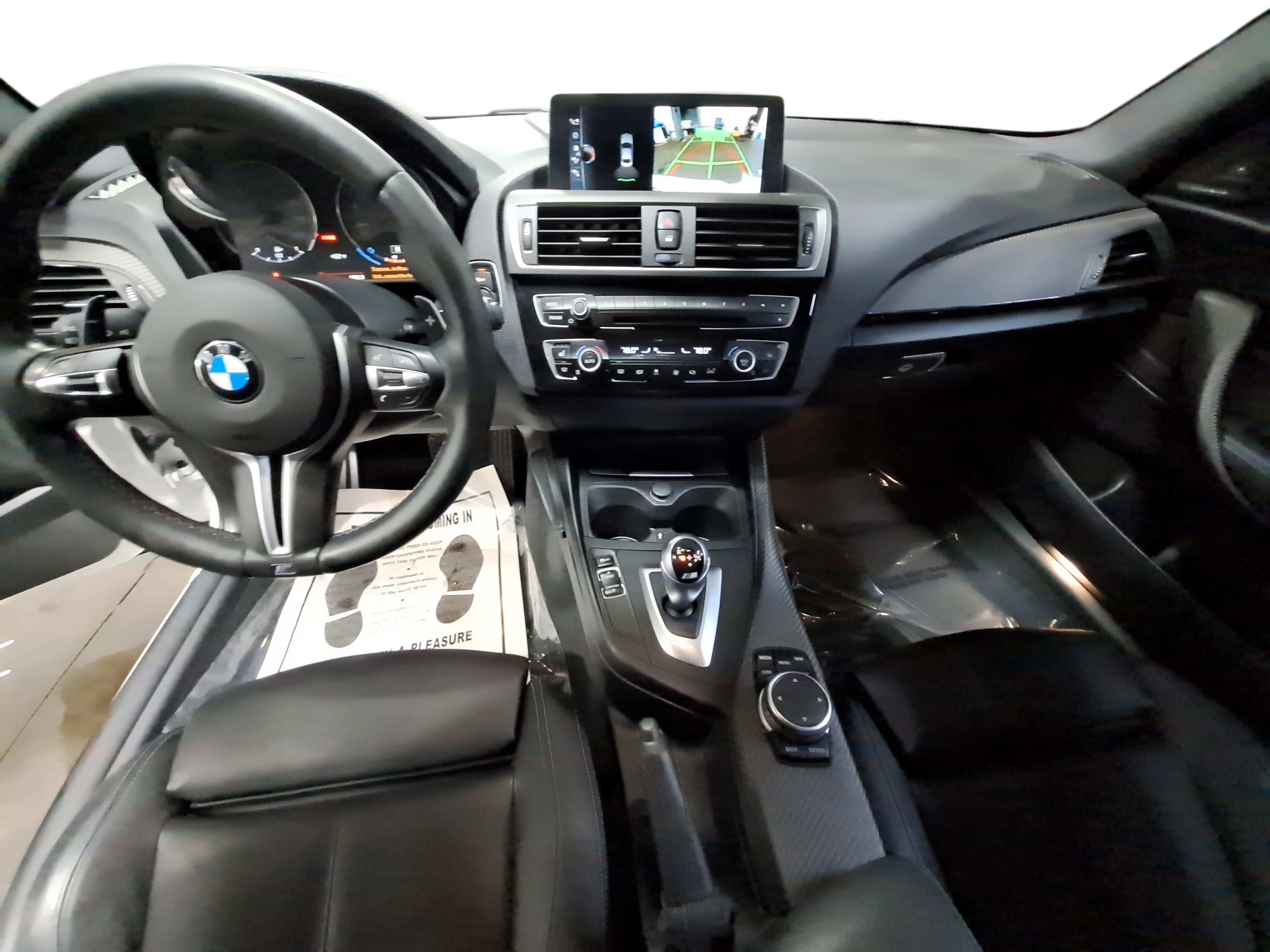 Used 2017 BMW M2 image 9