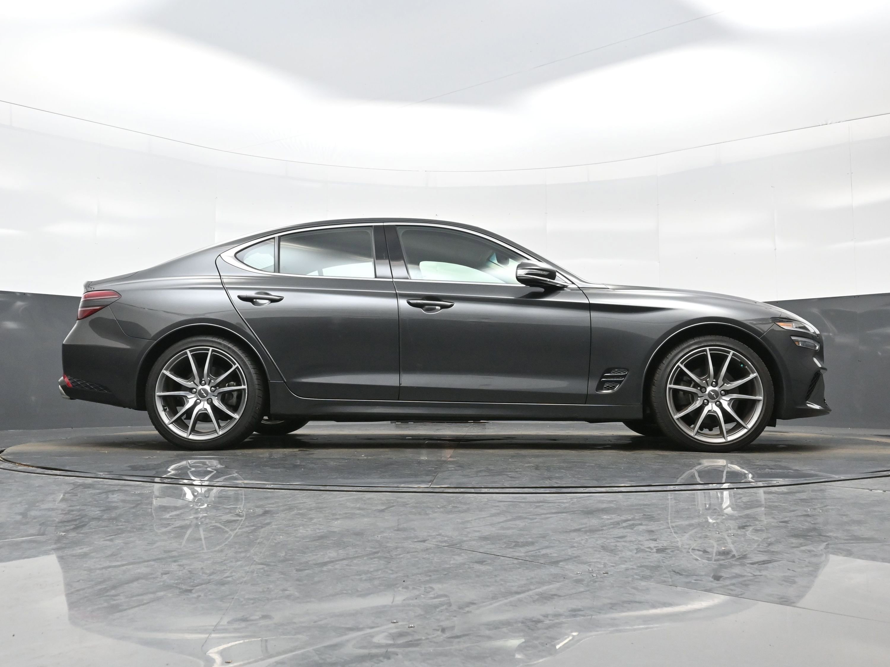 Certified 2023 Genesis G70 2.0T image 35