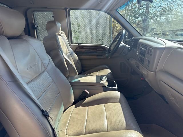 Used 2001 Ford F350 Lariat image 8