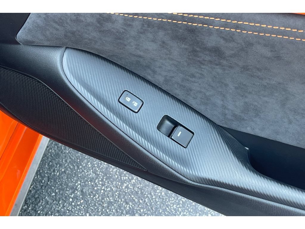 Used 2019 MAZDA MX-5 Miata 30th Anniversary RWD image 18