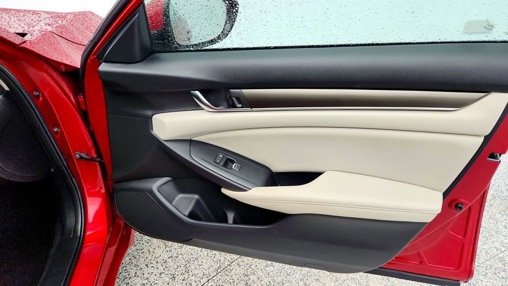 Used 2019 Honda Accord LX image 25