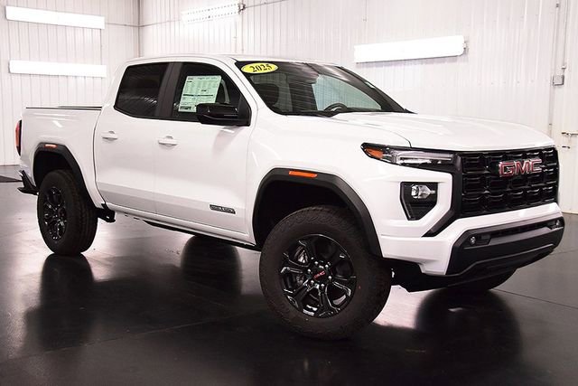 New 2025 GMC Canyon Elevation w/ Convenience Package