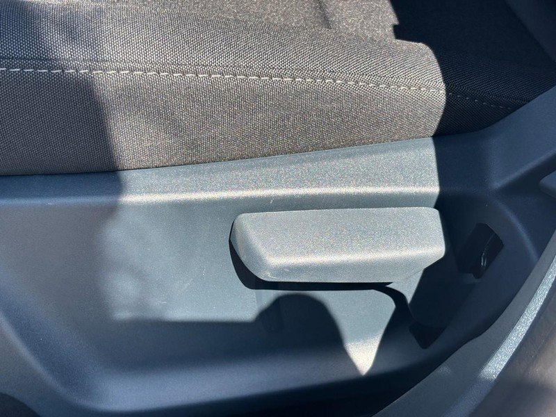 New 2026 Ford Maverick XL image 16