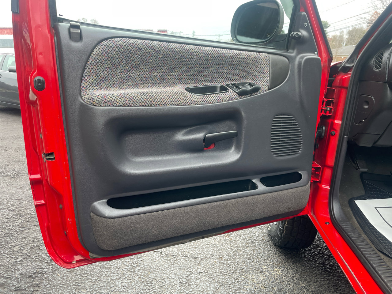 Used 1998 Dodge Ram 1500 Truck 2WD Regular Cab image 23