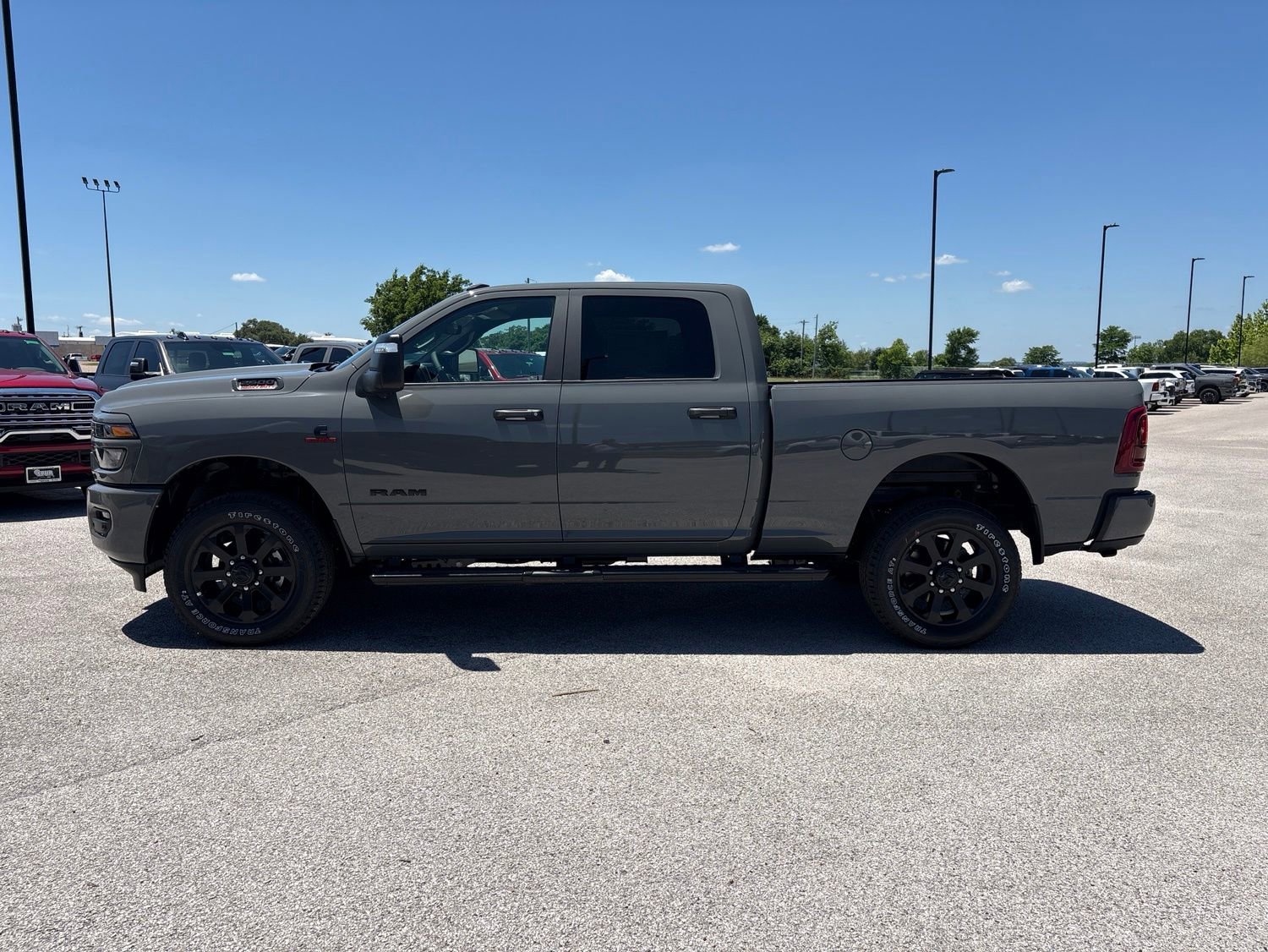 New 2026 RAM 2500 Lone Star AWD/4WD image 2