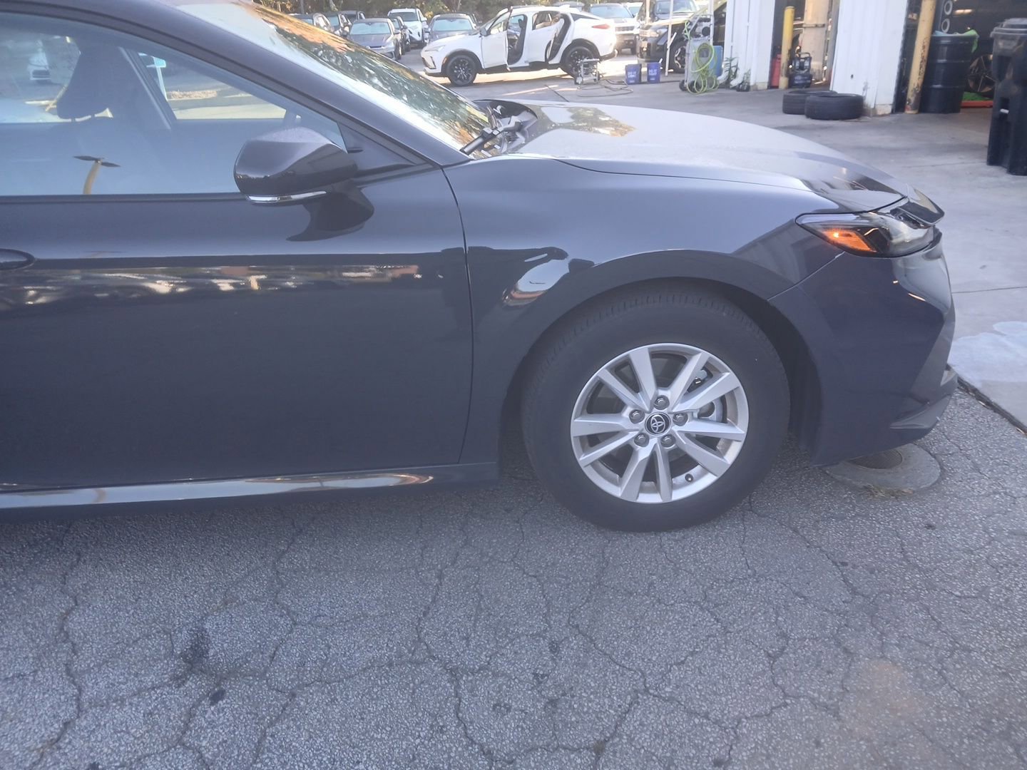 Used 2025 Toyota Camry LE image 9