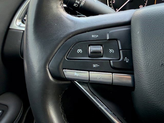 Certified 2023 Cadillac XT6 Luxury FWD image 8