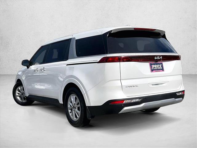 Used 2024 Kia Carnival LX FWD image 13