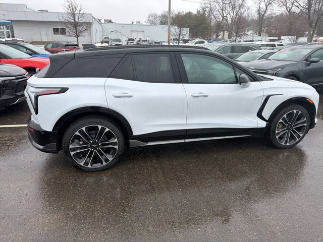 New 2026 Chevrolet Blazer EV SS AWD/4WD image 9