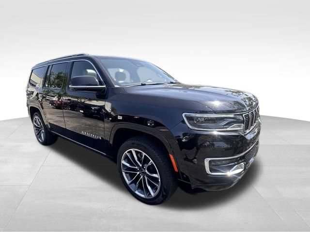 Used 2025 Jeep Wagoneer Series III w/ Premium Group I AWD/4WD image 9