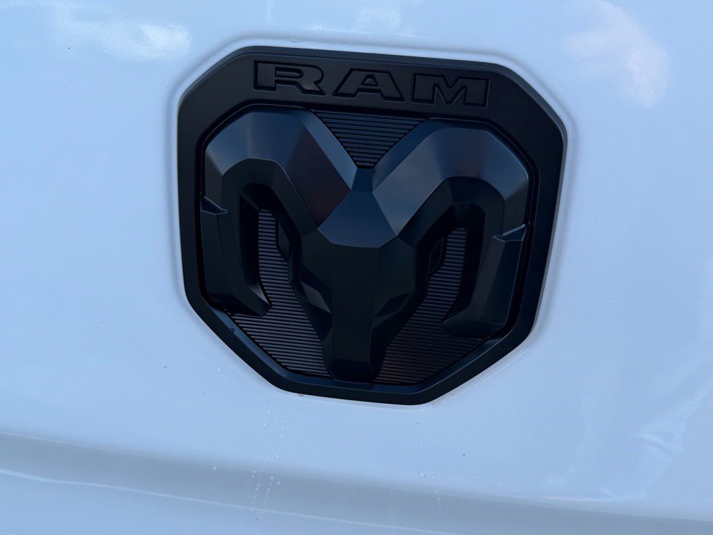 Used 2022 RAM 1500 Laramie image 7