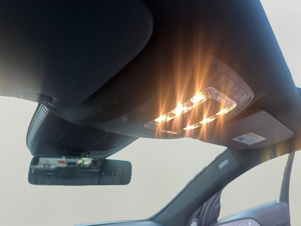 Used 2025 Mercedes-Benz GLE 350 4MATIC image 21