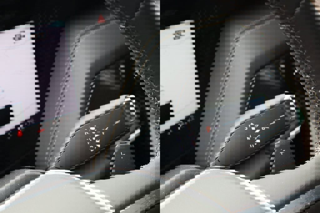 New 2026 GMC Yukon XL Elevation w/ LPO, Floor Liner Package image 17