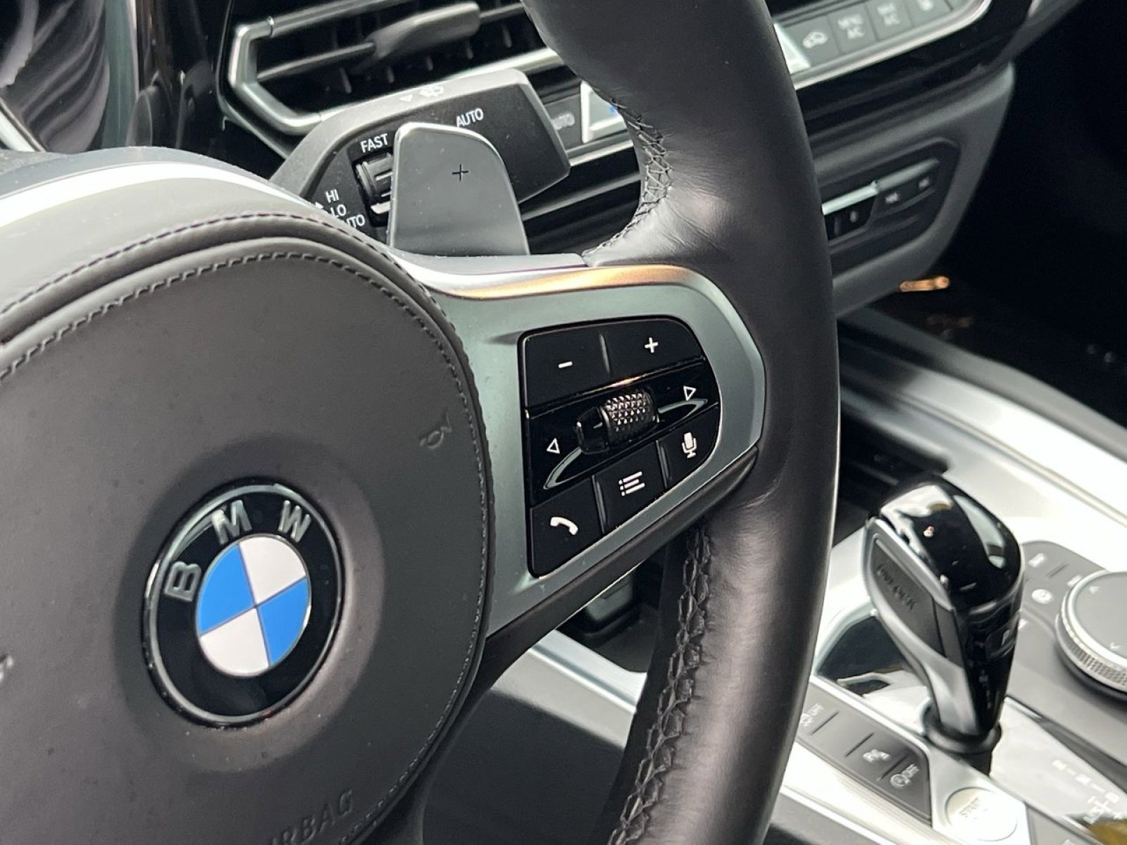 Used 2023 BMW Z4 M40i w/ Premium Package image 33