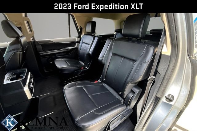 Used 2023 Ford Expedition XLT AWD/4WD image 27