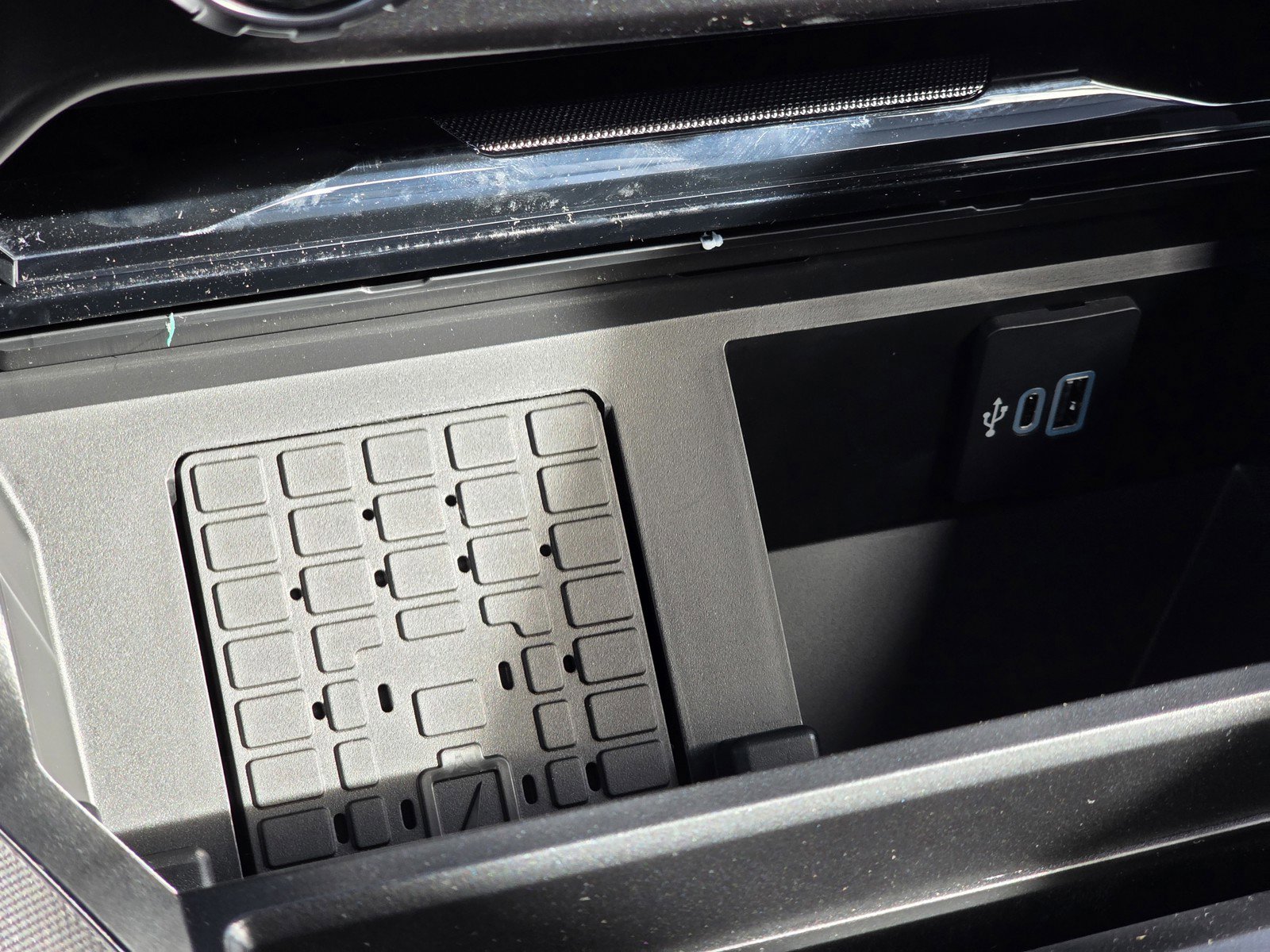 New 2026 Ford F250 Lariat w/ Tremor Off-Road Package image 22