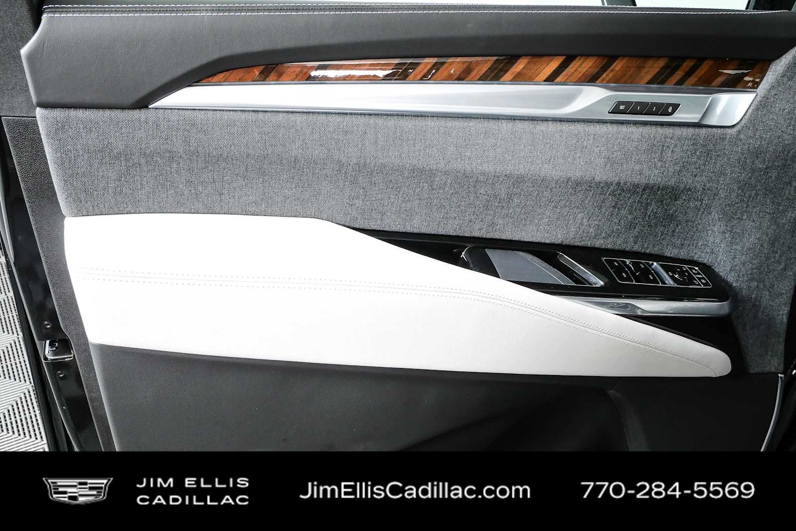 New 2026 Cadillac Escalade Platinum Sport AWD/4WD image 6