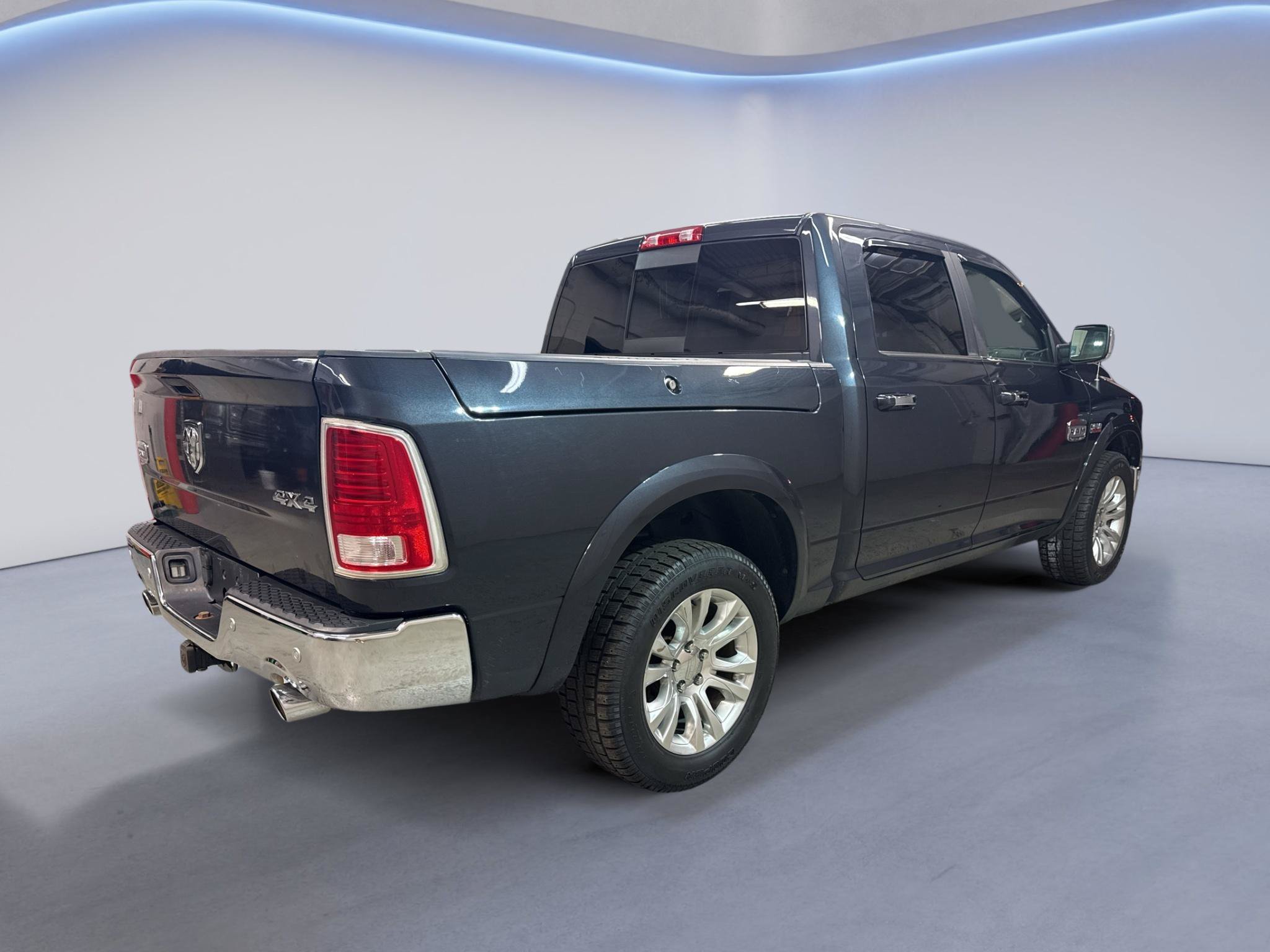 Used 2017 RAM 1500 Laramie Longhorn w/ Convenience Group AWD/4WD image 8