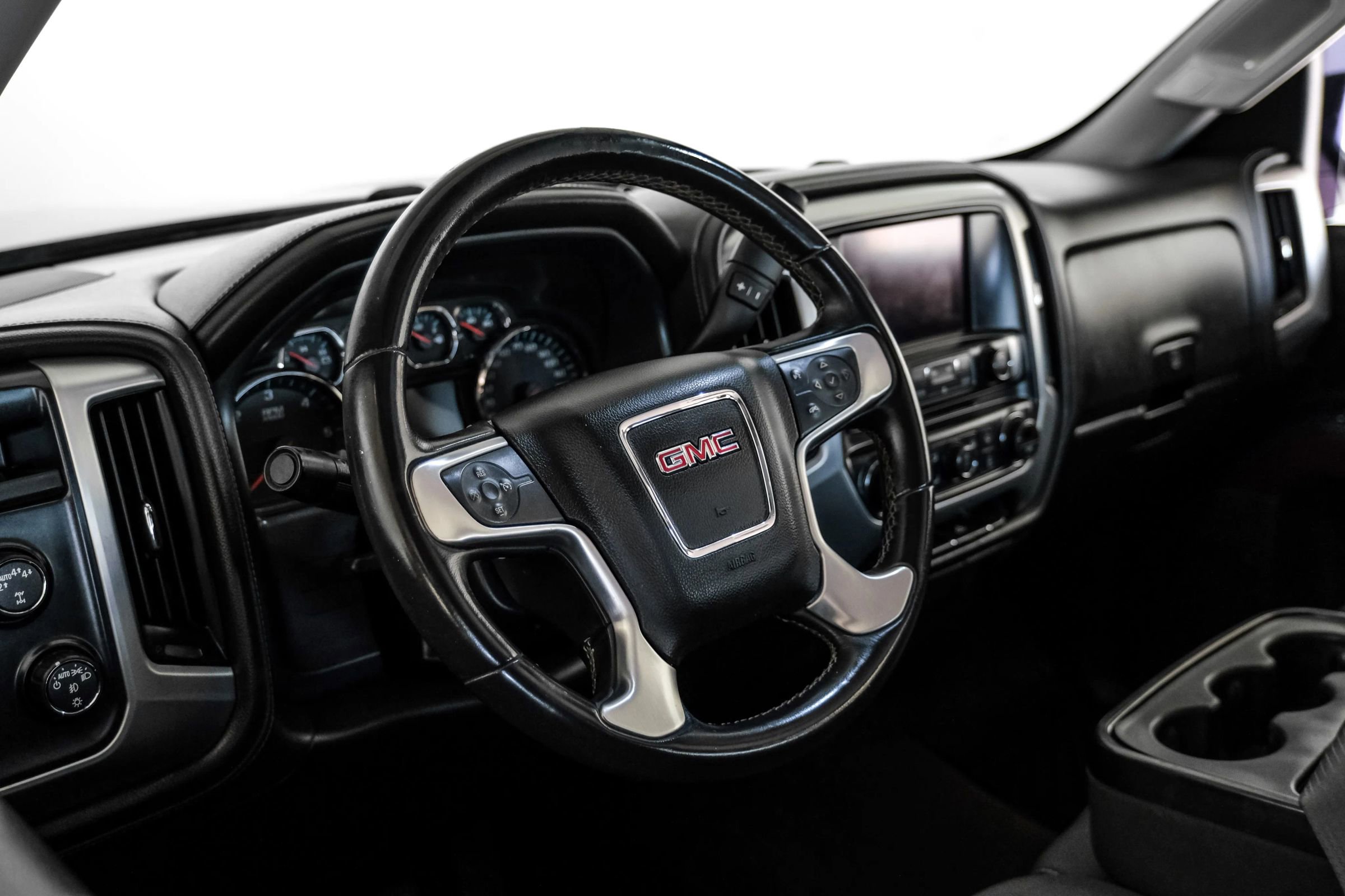 Used 2017 GMC Sierra 1500 SLE w/ SLE Value Package image 14