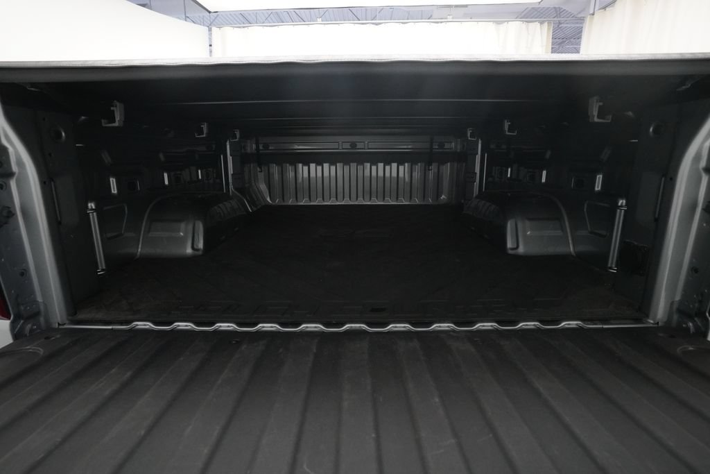 Used 2024 Chevrolet Silverado 1500 LT w/ LPO, Dark Essentials Package AWD/4WD image 10