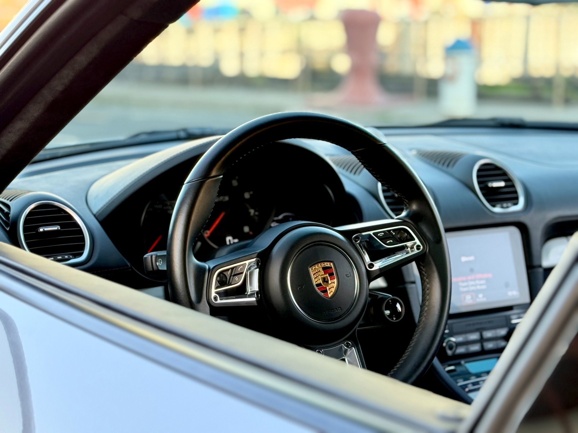 Used 2018 Porsche 718 Cayman GTS image 13