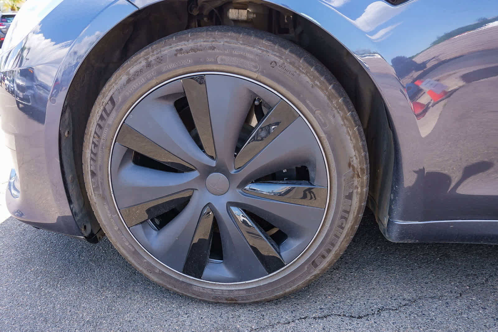 Used 2022 Tesla Model S image 16