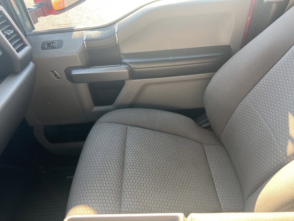 Used 2019 Ford F150 XLT w/ Trailer Tow Package image 19