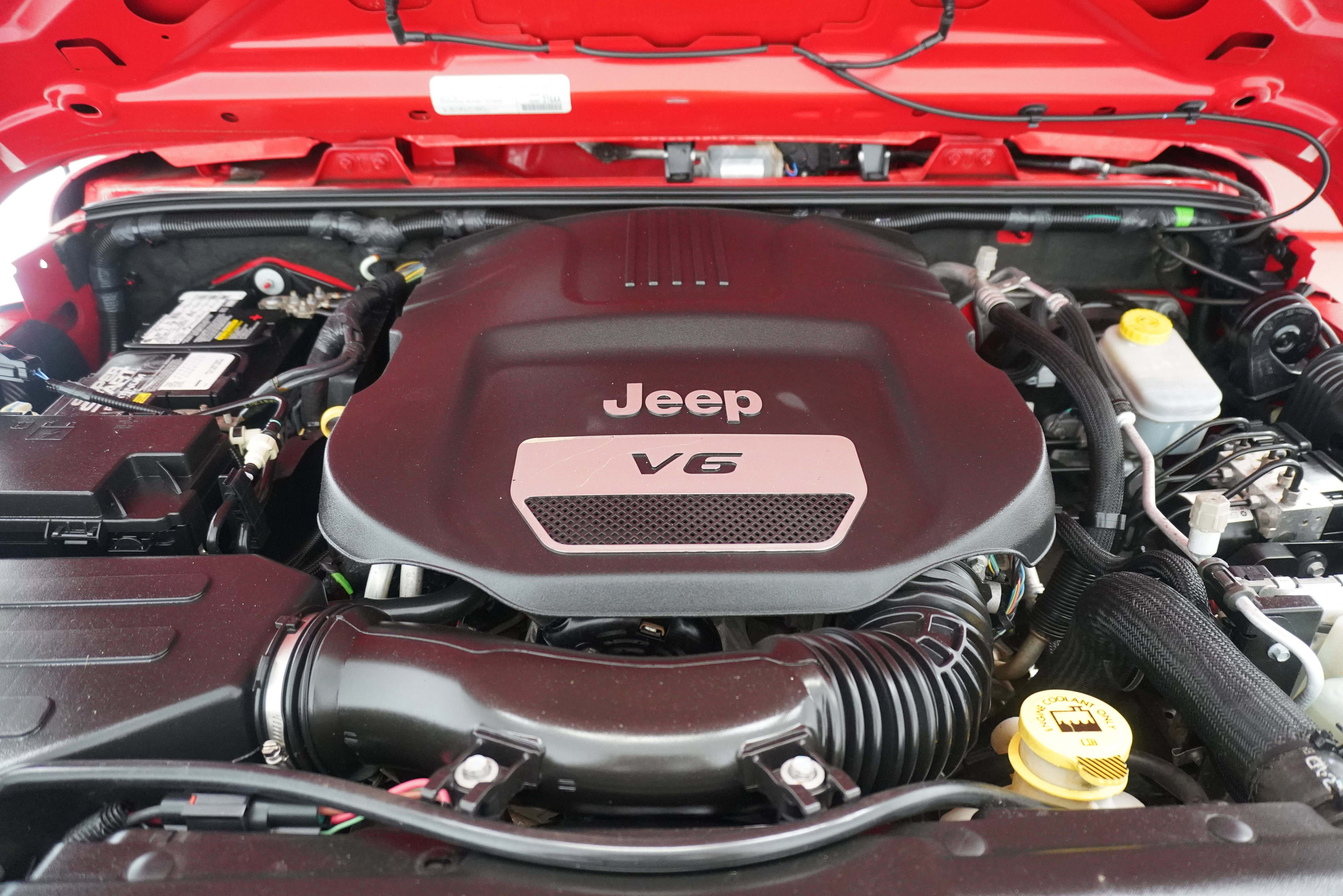 Used 2018 Jeep Wrangler Unlimited Sport S image 26