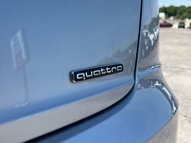 Used 2022 Audi Q8 Premium Plus AWD/4WD image 16