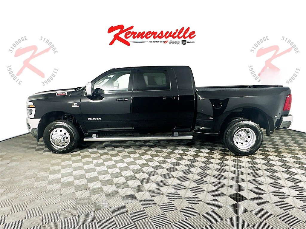New 2025 RAM 3500 Laramie image 4