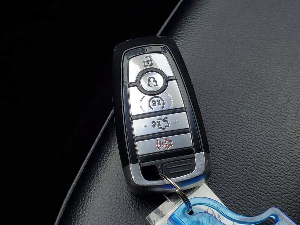 Used 2019 Ford Edge SEL w/ Equipment Group 201A AWD/4WD image 30
