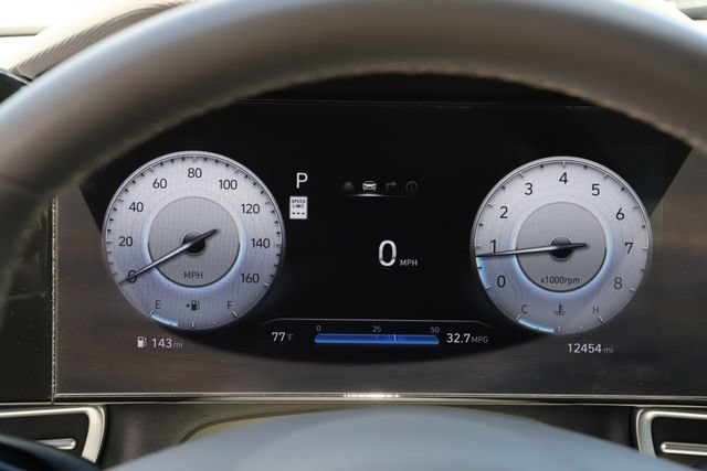 Used 2025 Hyundai Elantra SEL FWD image 25