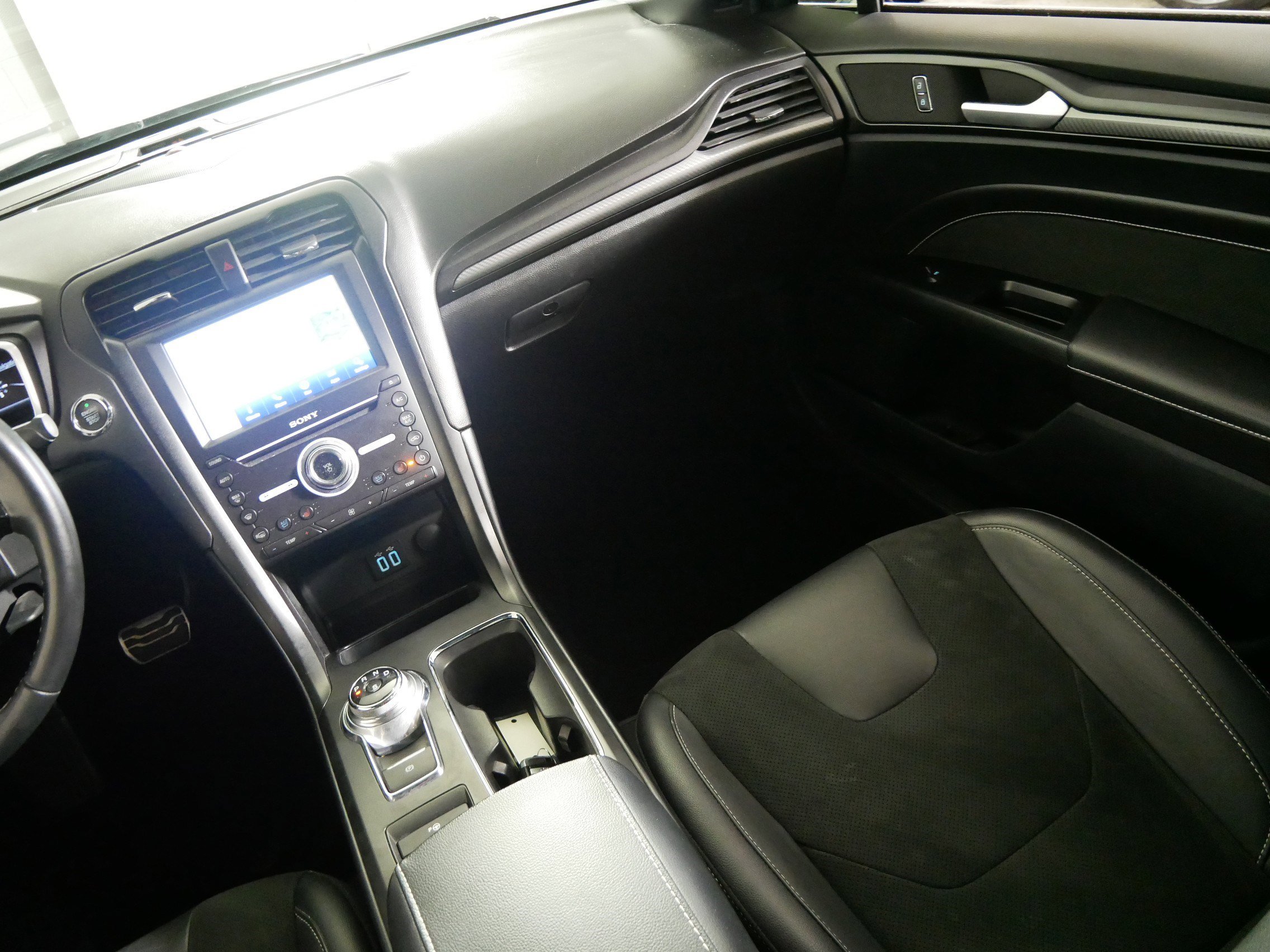 Used 2019 Ford Fusion Sport image 11