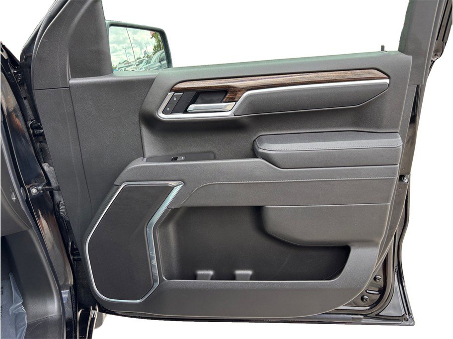 Used 2025 GMC Sierra 1500 Elevation AWD/4WD image 43
